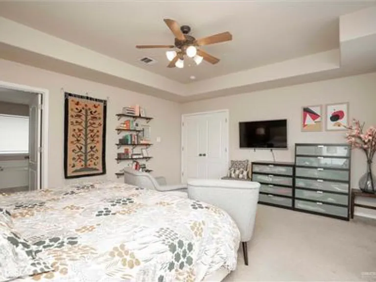 3404 San Sebastian St — Photo 9