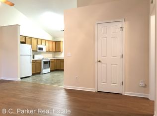 3265 Alamance Rd APT 2, Burlington, NC 27215