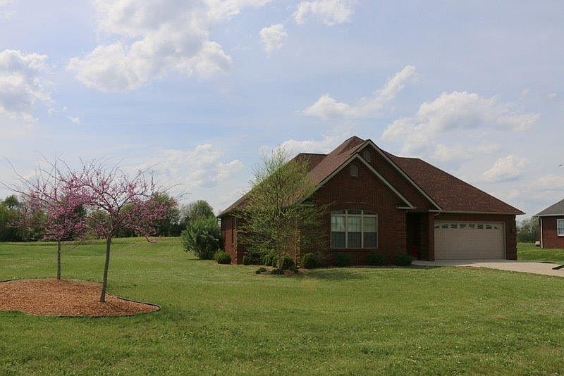 1st image of 120 Dove Trace Dr