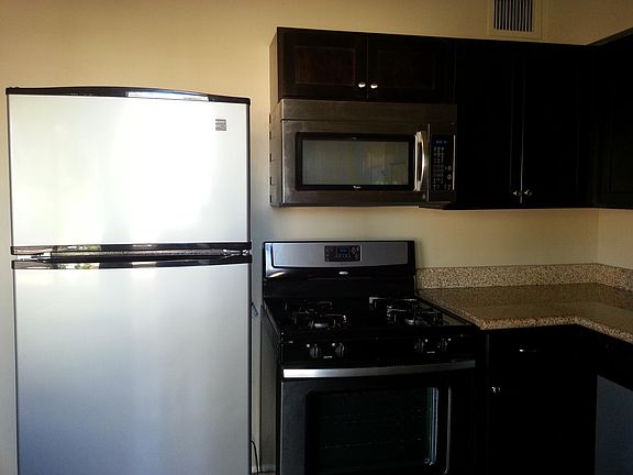 2nd image of 1123 E McLellan Blvd APT 8