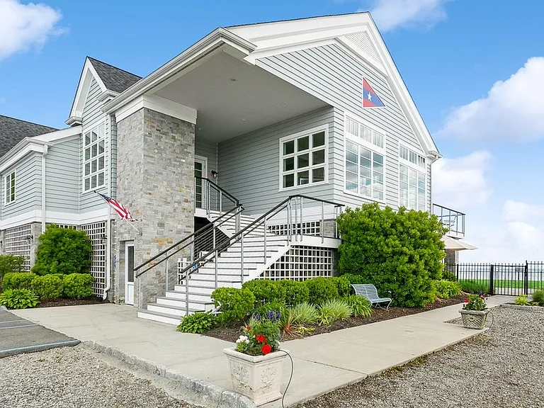 921 Shore Acres Dr — Photo 24
