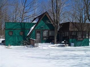 18323 Friesland Rd, Hinckley, MN 55037