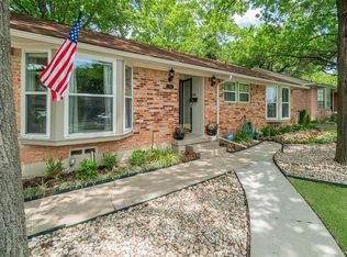 740 James Dr, Richardson, TX 75080