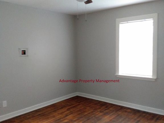 2nd image of 951 Alma St Unit 4