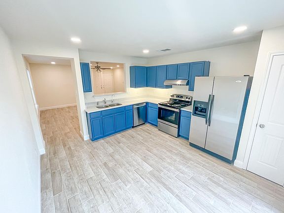 3rd image of 10703 Terrace Crst