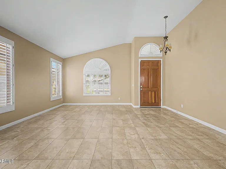 22516 N 68th Dr — Photo 9