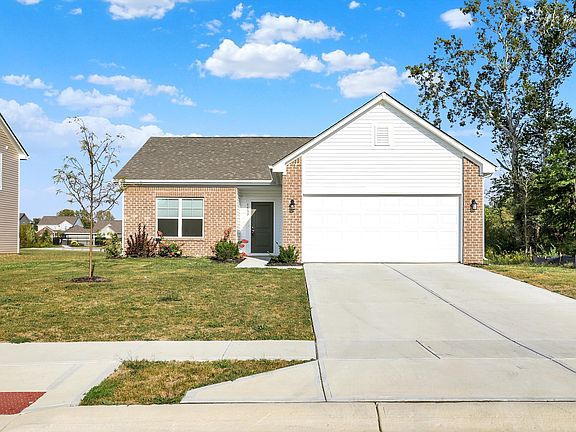 3rd image of 1537 N Clearwater Dr