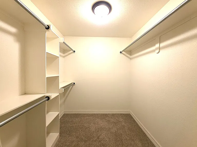 1424 Dogwood St — Photo 5