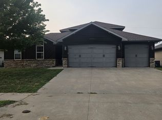 4375 W Nicholas St, Springfield, MO 65802