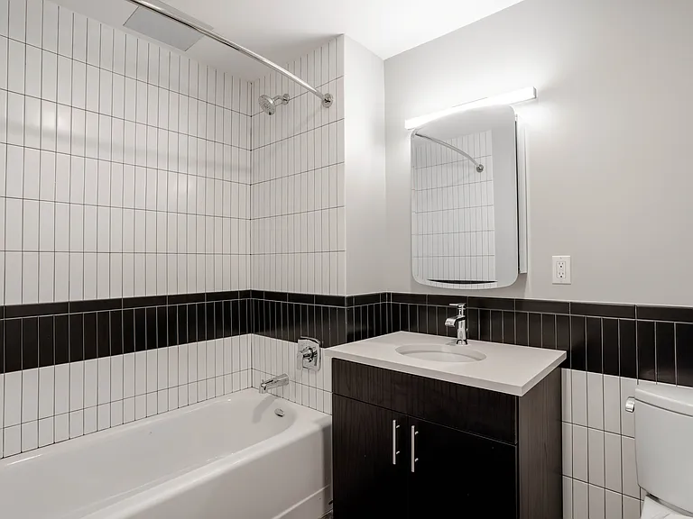 18303 Hillside Ave #2F — Photo 13