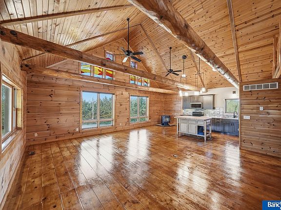 5th image of 28831 Fonda Rd