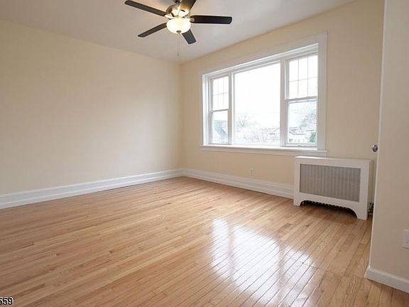 3rd image of 24 S Wilber St Floor 1