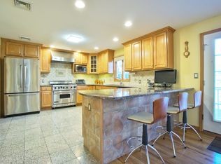111 Vista Ave, Staten Island, NY 10304
