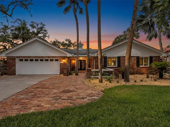 2612 Keystone Ct N, Saint Petersburg, FL 33710