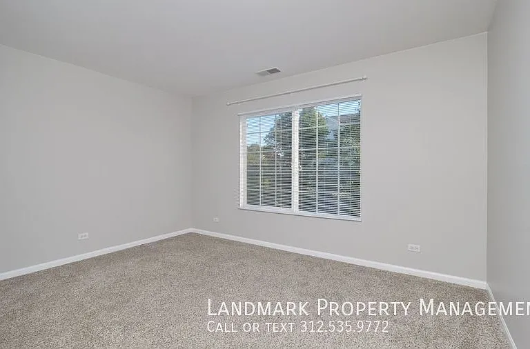 110 Enclave Cir #D — Photo 18