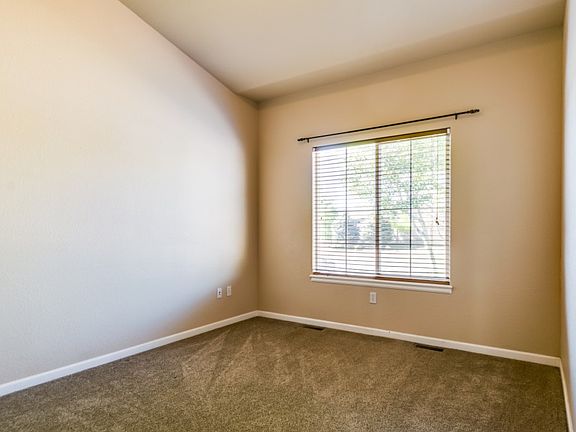 3rd image of 5391 Kestrel Ct