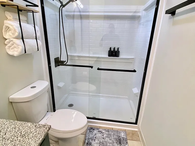 233 N Main St #403 — Photo 33
