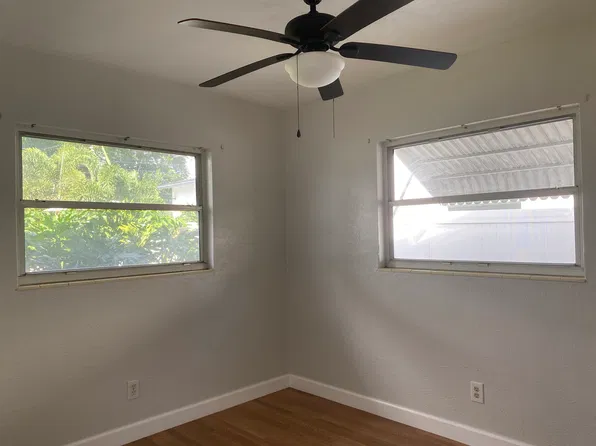 4051 7th Ave N, Saint Petersburg, FL 33713