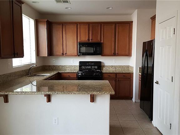 5th image of 10656 Peach Creek St #0