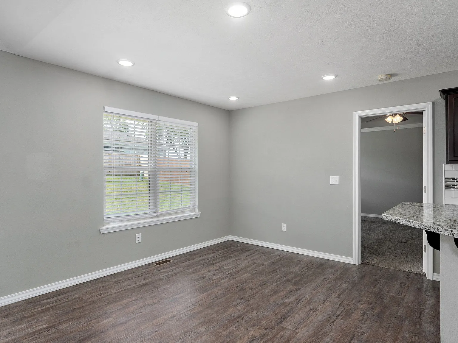 3 bed, 1660 sqft, $1,795 — Photo 4