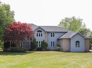 6510 High Meadow Ct, Lake Zurich, IL 60047