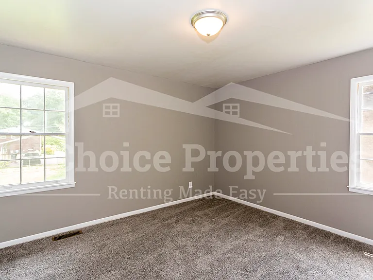 3355 Crescent Dr — Photo 14