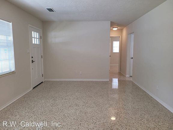3rd image of 6549 Renaldo Way S