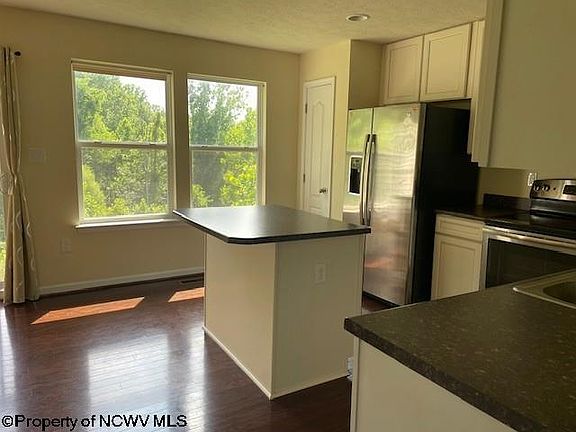 4th image of 110 Auburn Dr