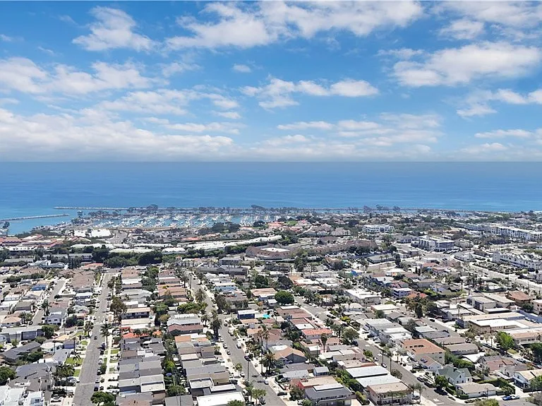 25095 Perch Dr — Photo 37