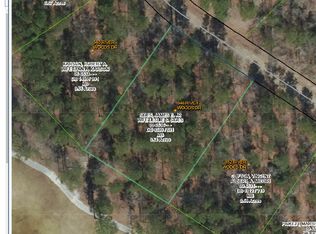 346 River Woods Dr, Wallace, NC 28466