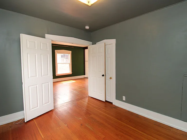 1415 NE 74th Ave — Photo 12