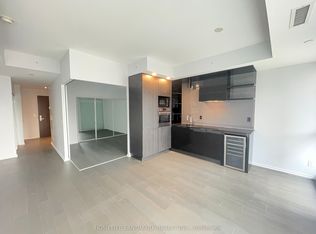 70 Temperance St Unit 2202, Toronto, ON M5H 0B1