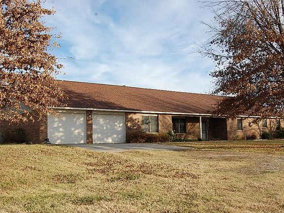 5th image of 2226 County Road 2100