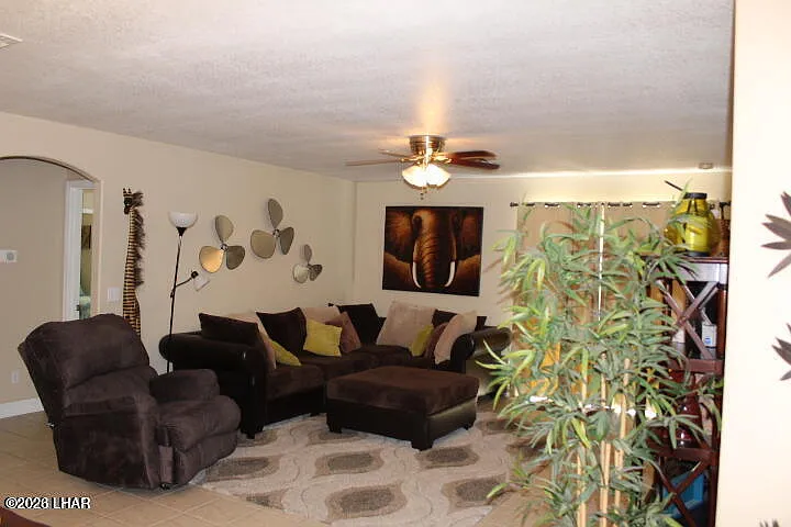 Building Photo - 2910 Simitan Dr