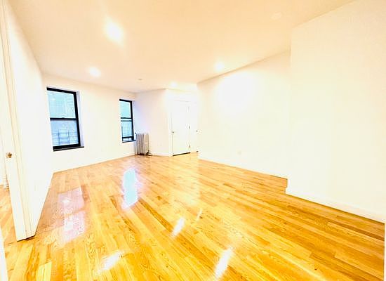 3rd image of 3971 Gouverneur Ave APT 3I