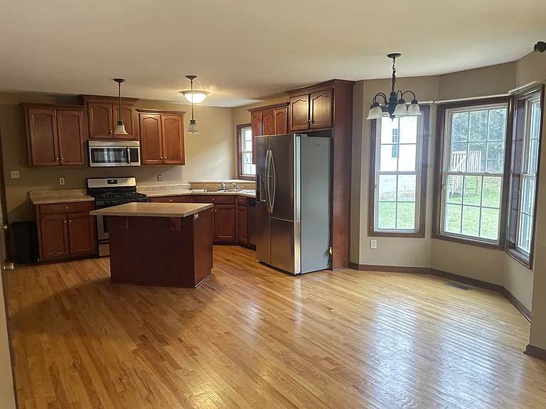 1185 Eller Wood Dr — Photo 18