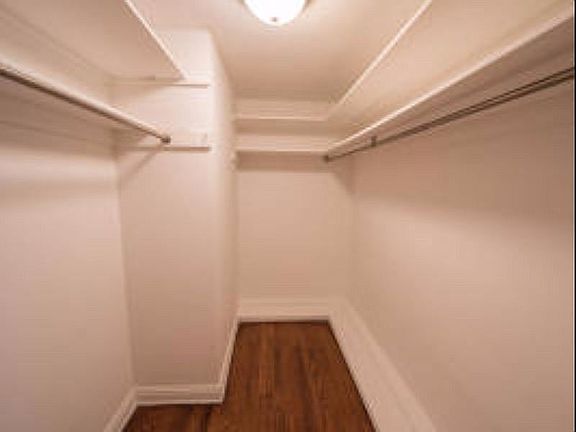 GUEST CLOSET