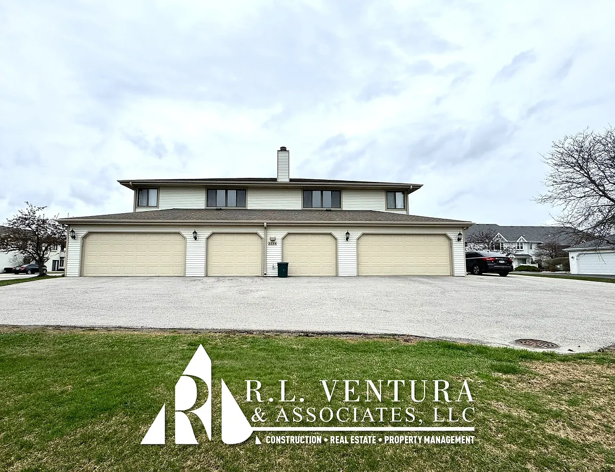 Building Photo - 3204 Wood Rd #7