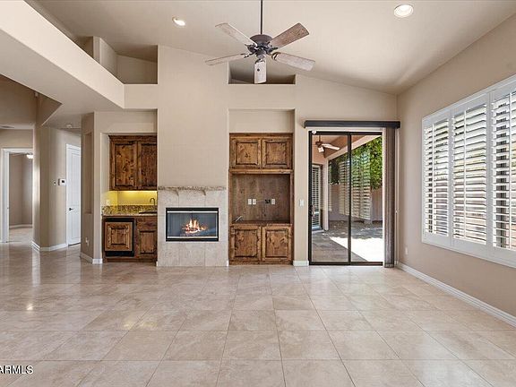 5th image of 3103 E HAZELWOOD Street
