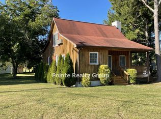 101 N Edge Dr, South Hill, VA 23970