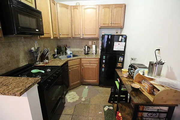 Rented by Luxor Homes & Investment Realty | media 14