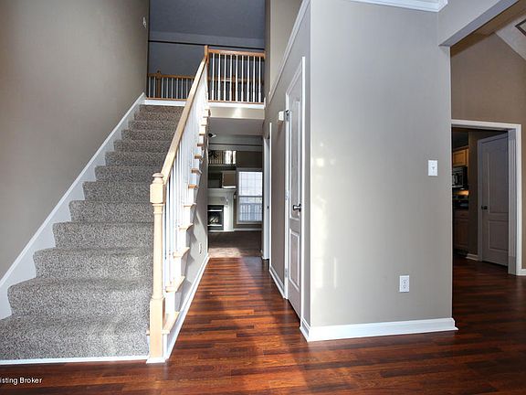 3rd image of 546 Zinnia Way
