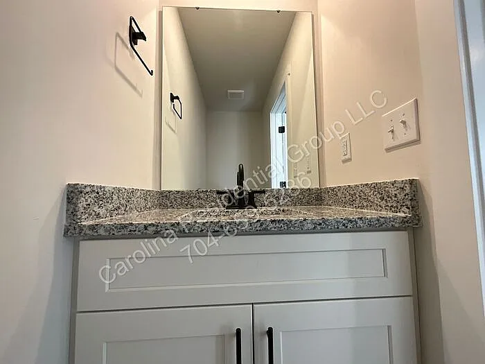 128 18th St NW — Photo 7