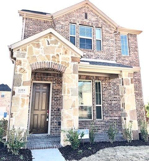 1st image of 1353 Elaine Dr