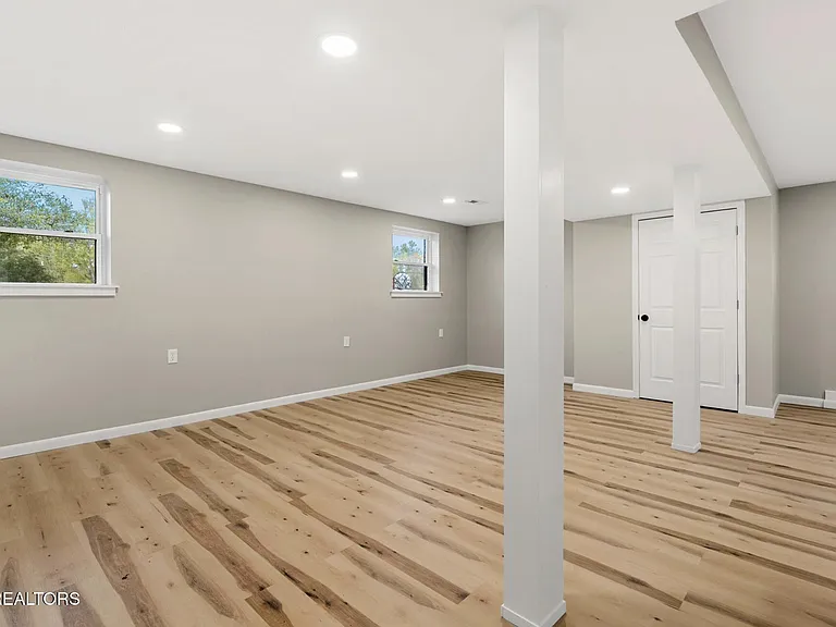 6741 Heatherbrook Dr — Photo 25