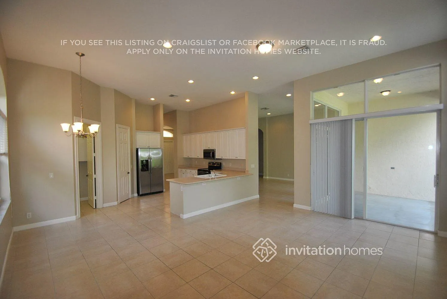 6880 Houlton Cir Lake Worth, FL 33467 — Photo 3