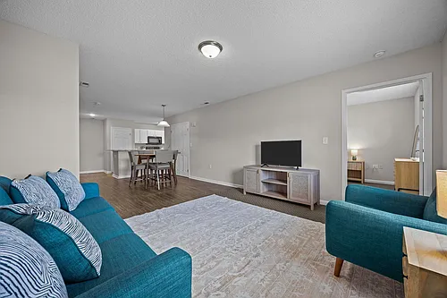 21 Collins Dr #D Photo 1 21 Collins Dr #D Photo 1