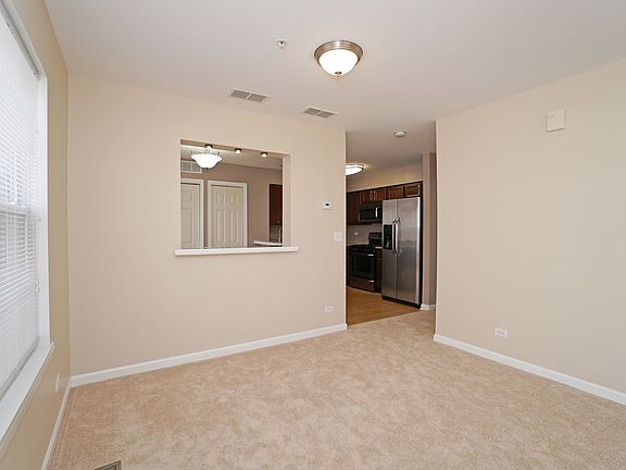 5th image of 1353 Orleans Dr