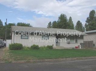 3205 N 9th St, Coeur D Alene, ID 83815