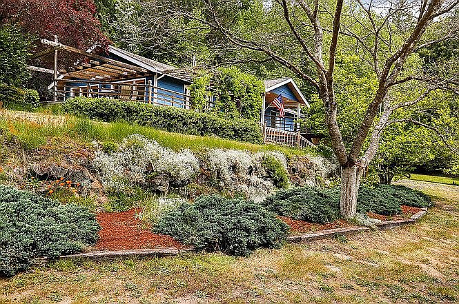 1st image of 8089 NE Bayberry Ln